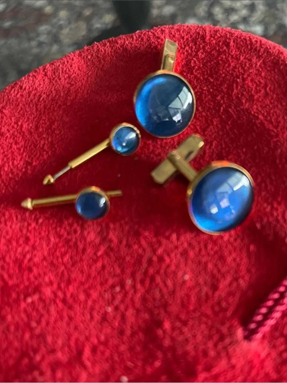 Swank Cufflinks and Shirt Stud Set